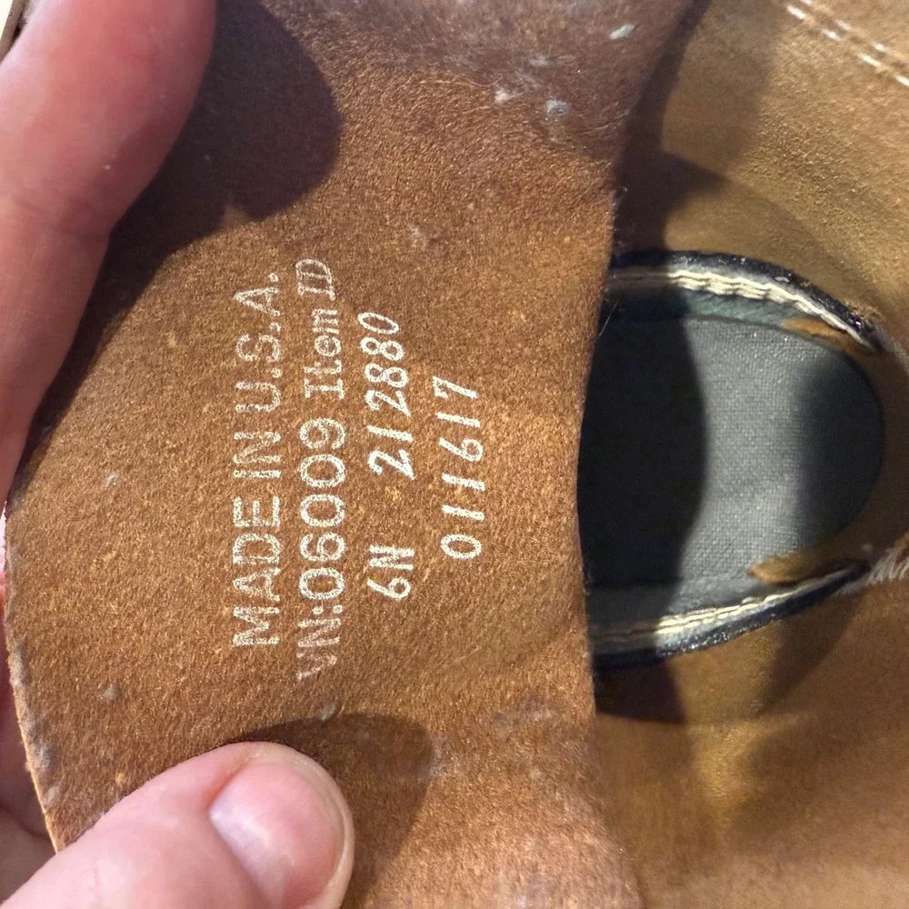LL Bean 8 Inch Bean Boots Tan Navy Blue Leather Duck Boots 212880 Womens 6N